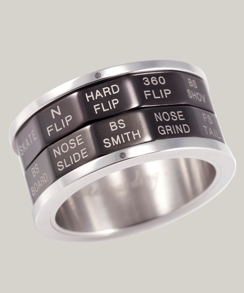 ULTIMATE TRICK RING